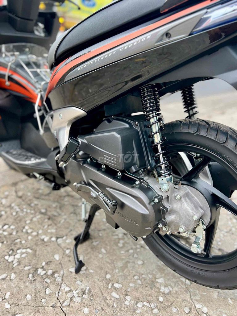 Honda Air Blade 2010 - ảnh 5