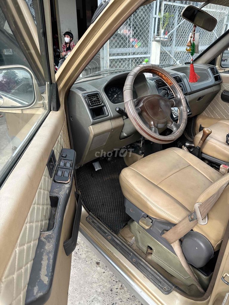 Mitsubishi Jolie 2005 - ảnh 3