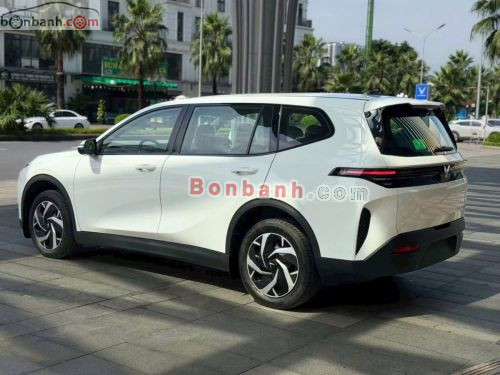 VinFast Limo Green AT 2026 - ảnh 4