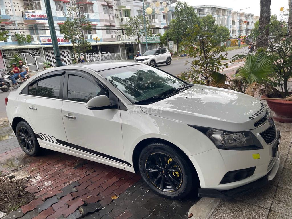Chevrolet Cruze 2015 - ảnh 1