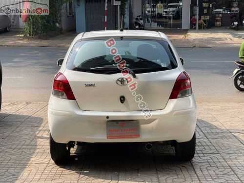 Toyota Yaris 1.5 AT 2012 - ảnh 4
