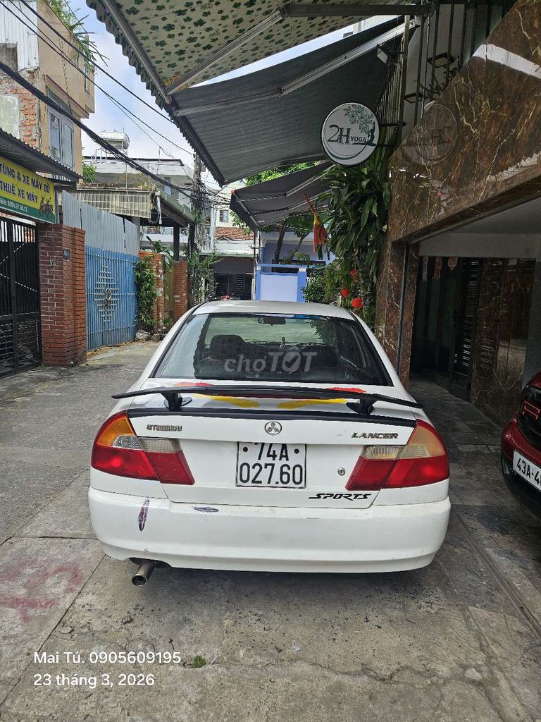 Mitsubishi Lancer 2001 - ảnh 2