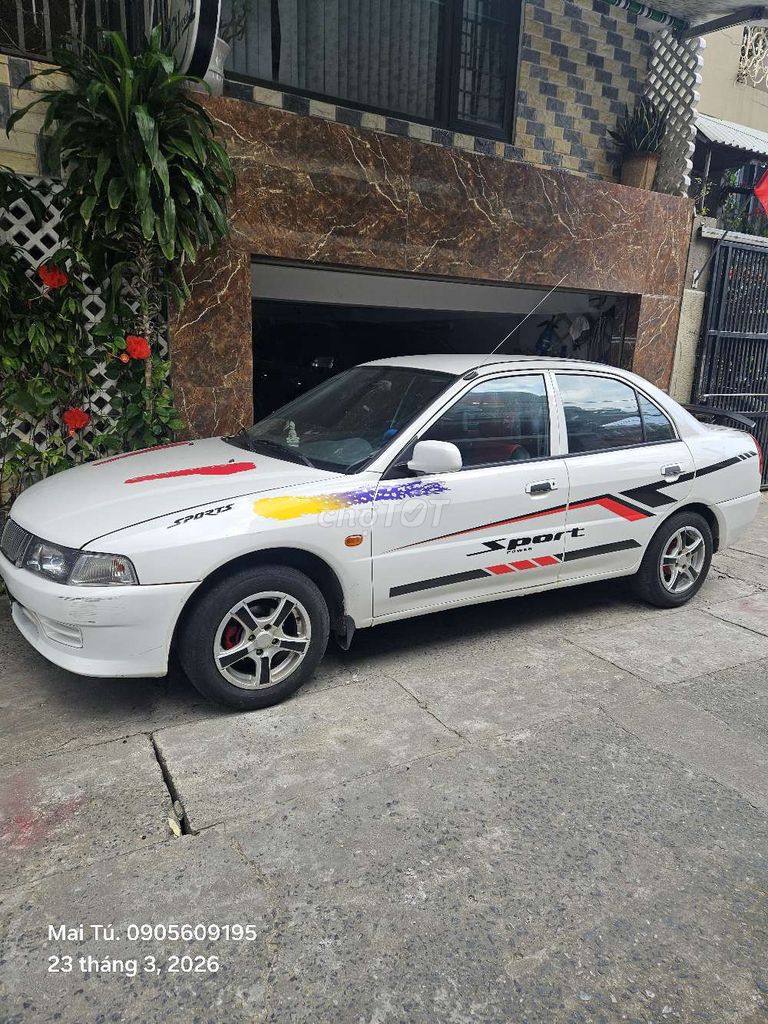 Mitsubishi Lancer 2001 - ảnh 4
