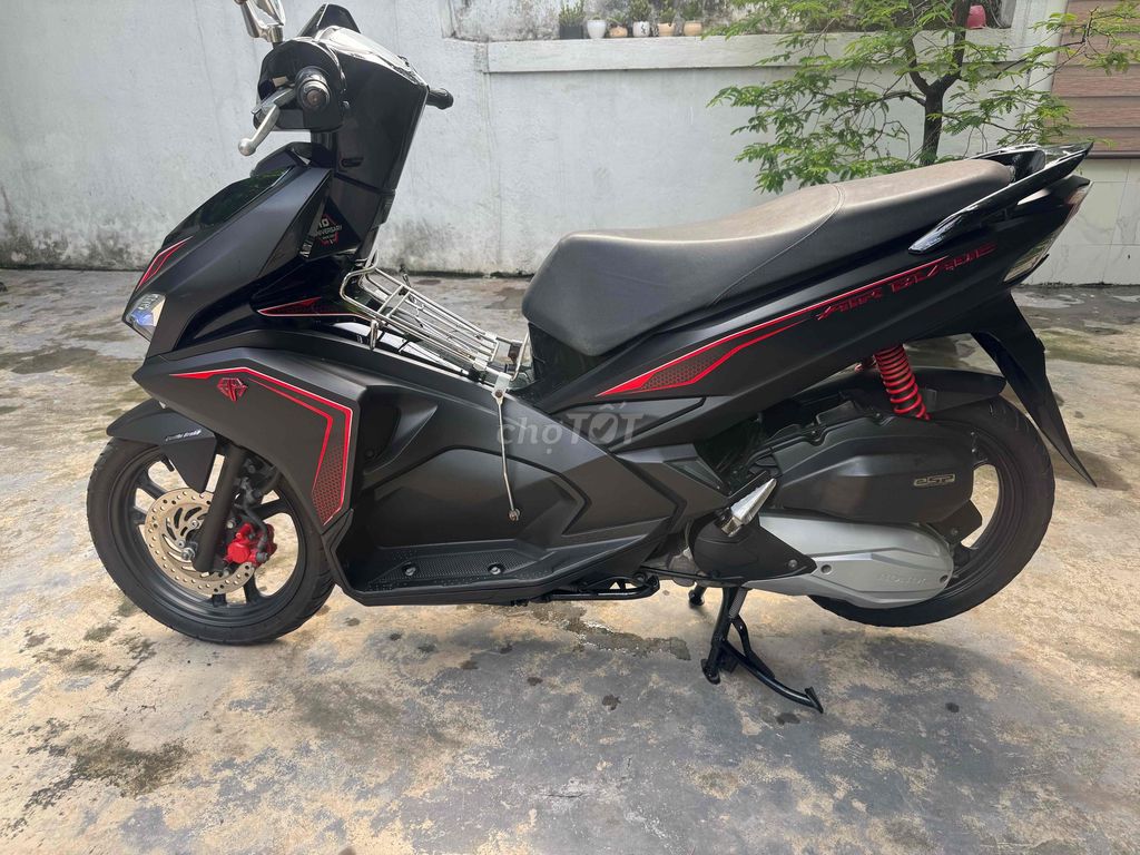 Honda Air Blade 2018 - ảnh 1