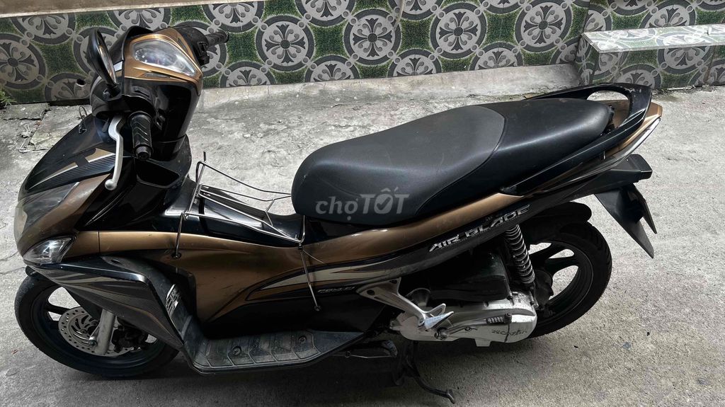 Honda Air Blade 2012 - ảnh 3