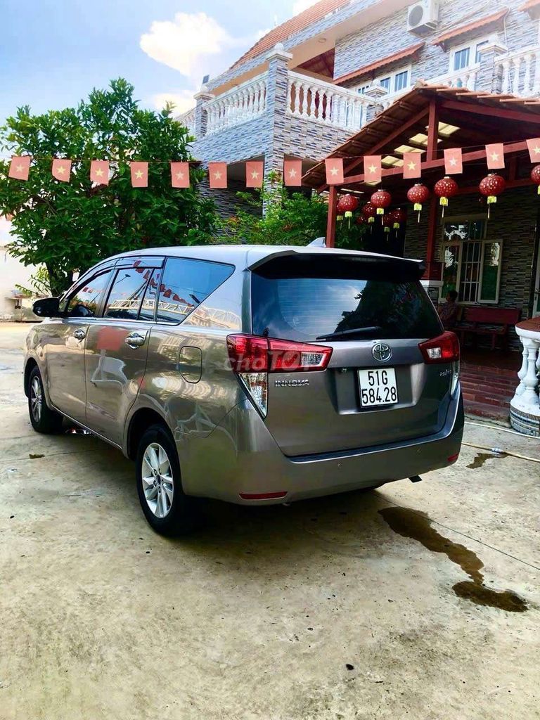 Toyota Innova G 2018 - ảnh 2