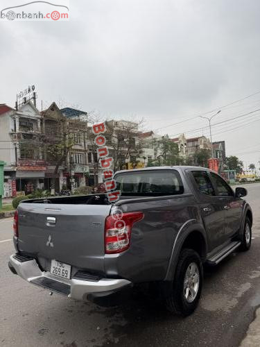 Mitsubishi Triton 4x2 AT 2016 - ảnh 5