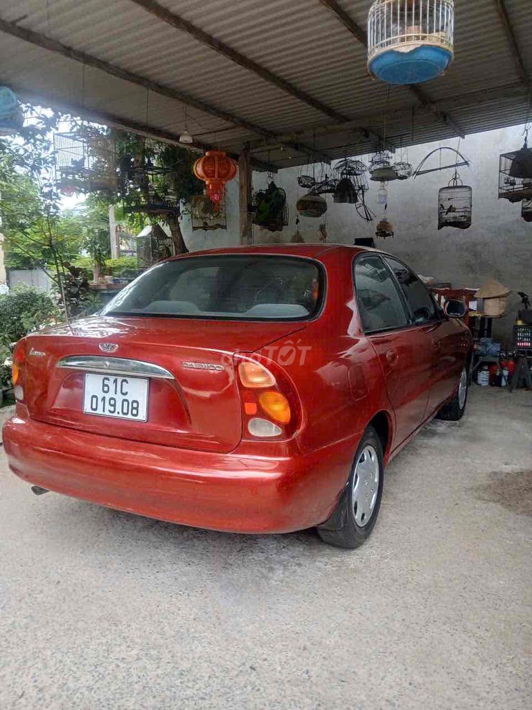 Daewoo Lanos 2002 - ảnh 1