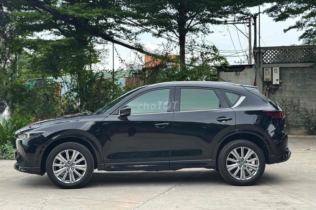 Mazda 2025 - ảnh 3
