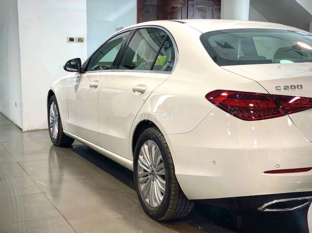 Mercedes-Benz 2026 - ảnh 2