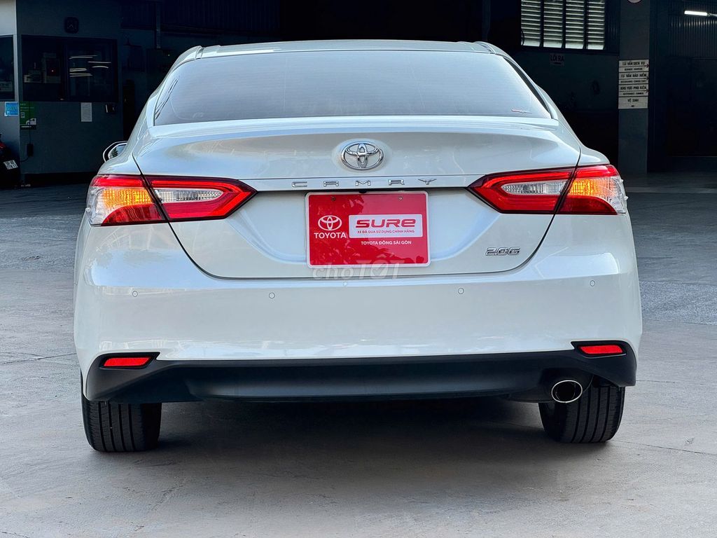 Toyota Camry 2.0E 2021 - ảnh 5