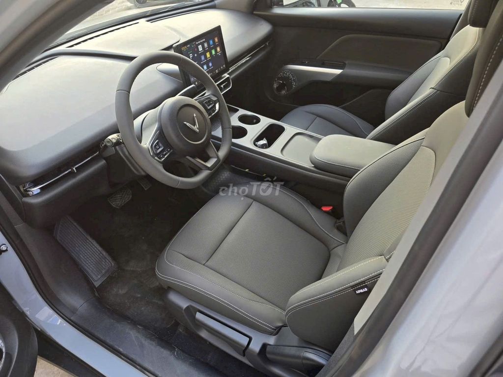 VinFast MPV 7 - ảnh 4