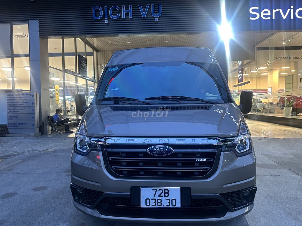 Ford Transit - ảnh 5