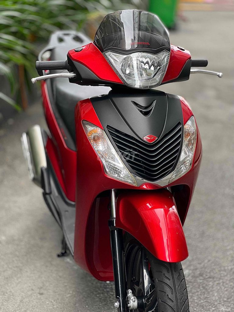 Honda 2012 - ảnh 1