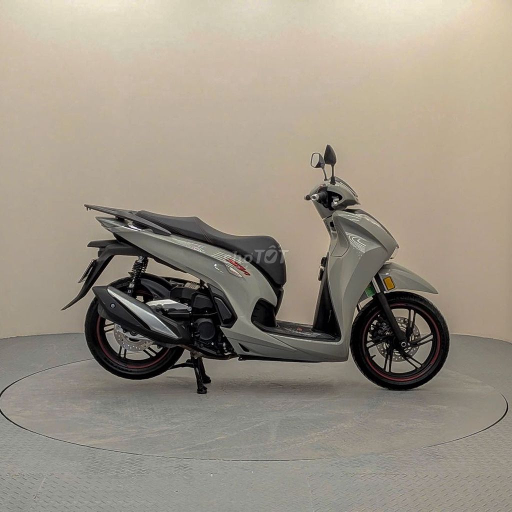 Honda SH - ảnh 1