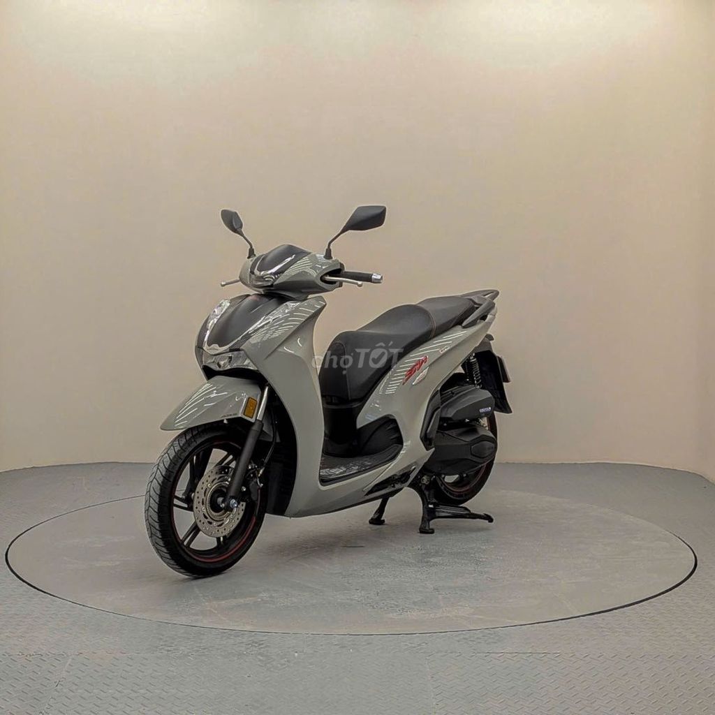 Honda SH - ảnh 3