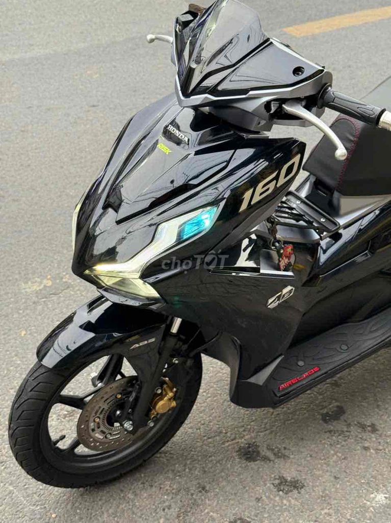 Airblade 2025 - ảnh 3