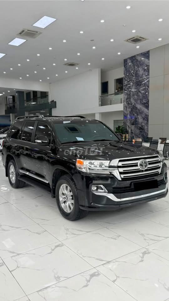 Toyota Land Cruiser 2016 - ảnh 2