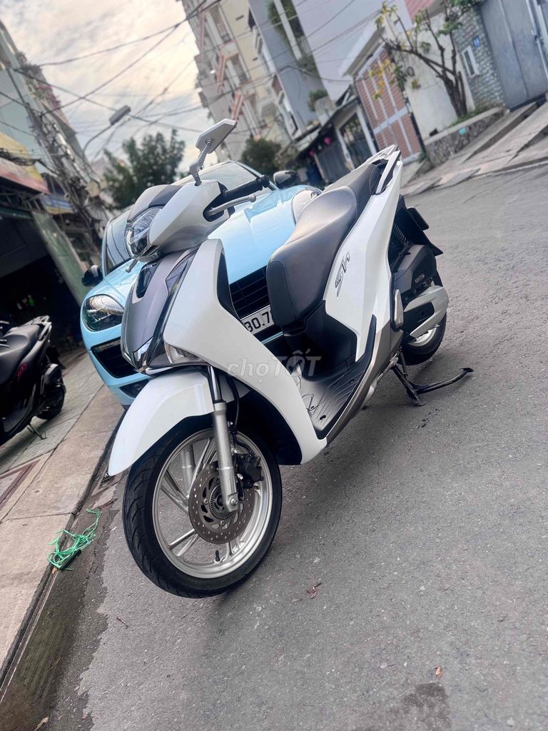 Honda SH 2017 - ảnh 2