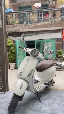 Vespa Primavera 2018 - ảnh 1