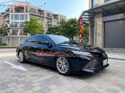 Toyota Camry 2.5Q 2020 - ảnh 3