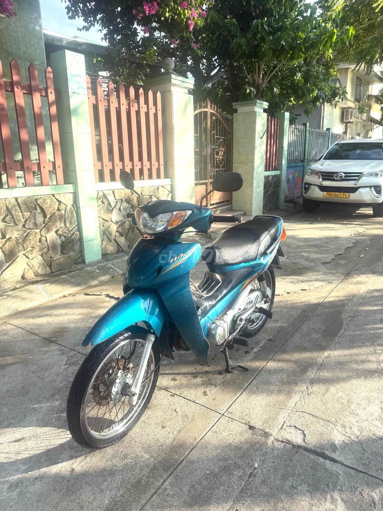 Honda Future 2004 - ảnh 3