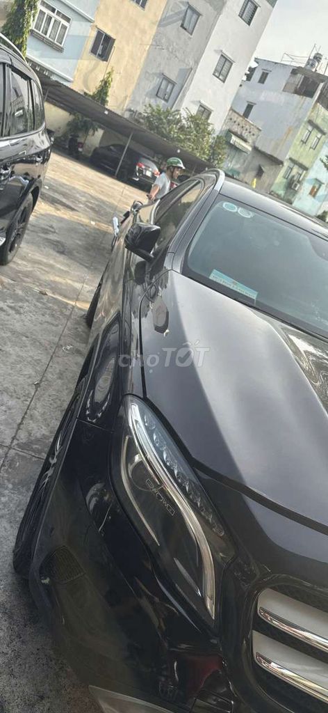 Mercedes-Benz - ảnh 2