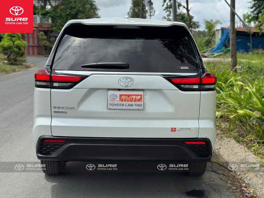 Toyota Innova Cross 2024 - ảnh 2
