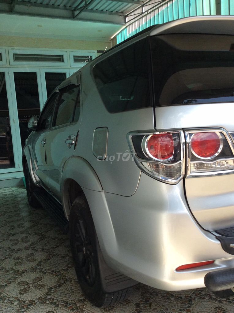 Toyota Fortuner 2016 - ảnh 2