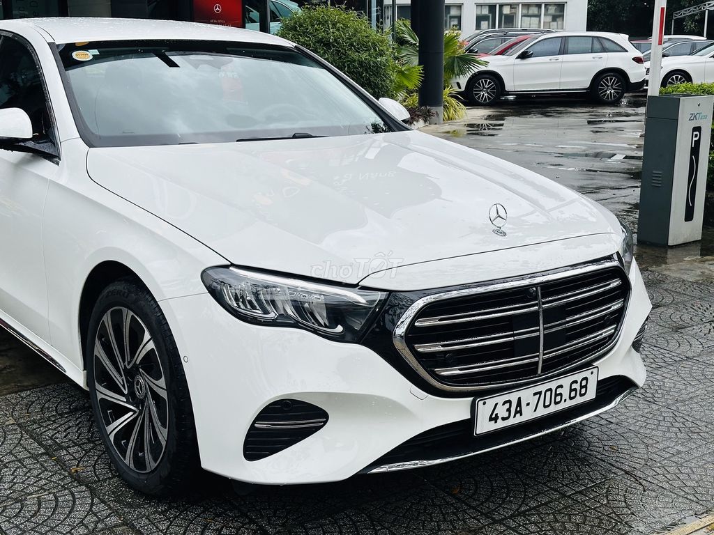 Mercedes-Benz 2026 - ảnh 2