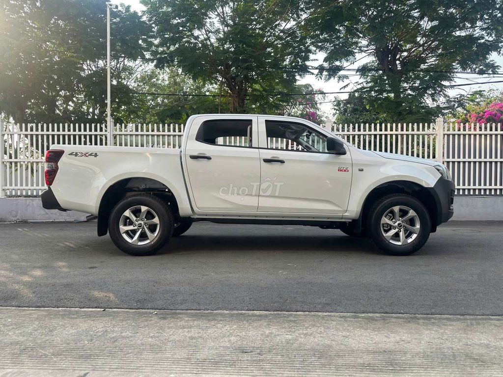 Isuzu 2026 - ảnh 3
