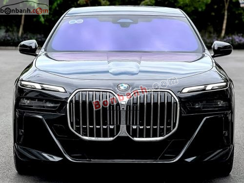BMW 7 Series 735i M Sport 2023 - ảnh 1