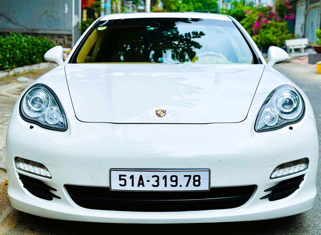 Porsche Panamera 2012 - ảnh 1