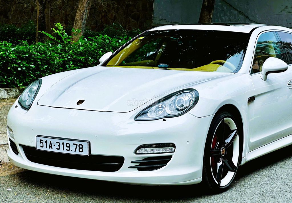 Porsche Panamera 2012 - ảnh 3