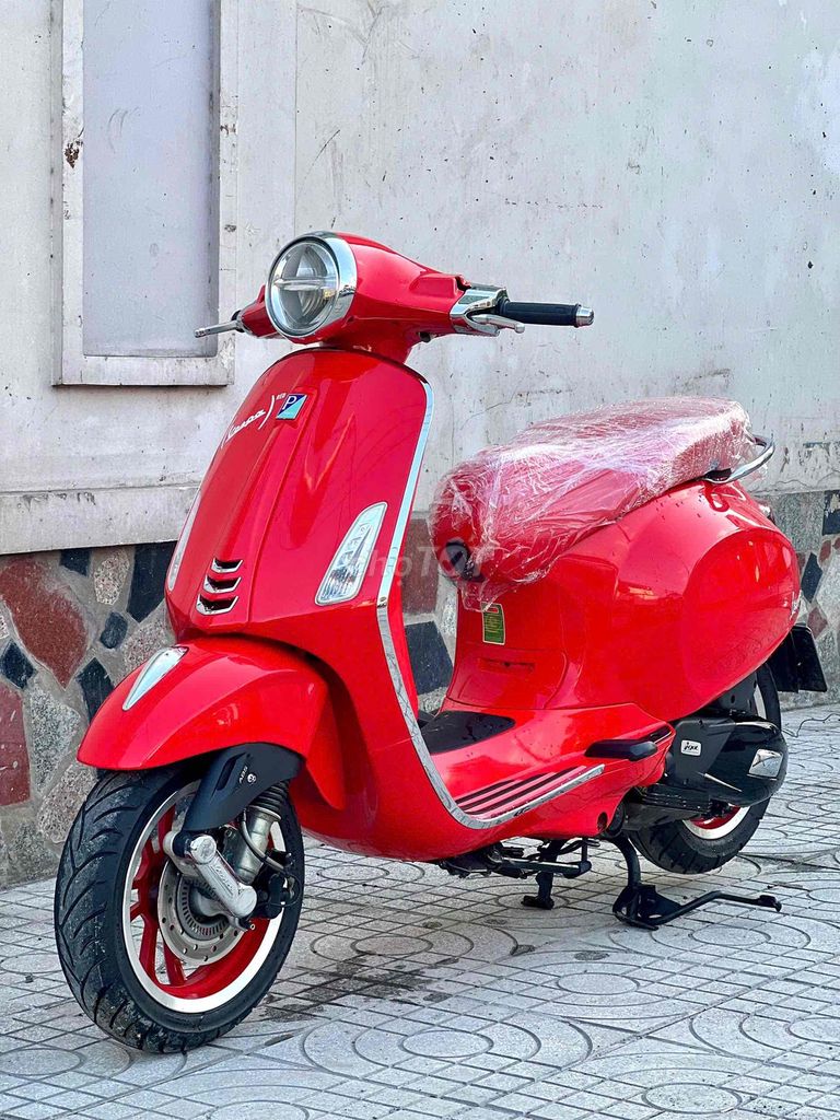 Piaggio 2021 - ảnh 1