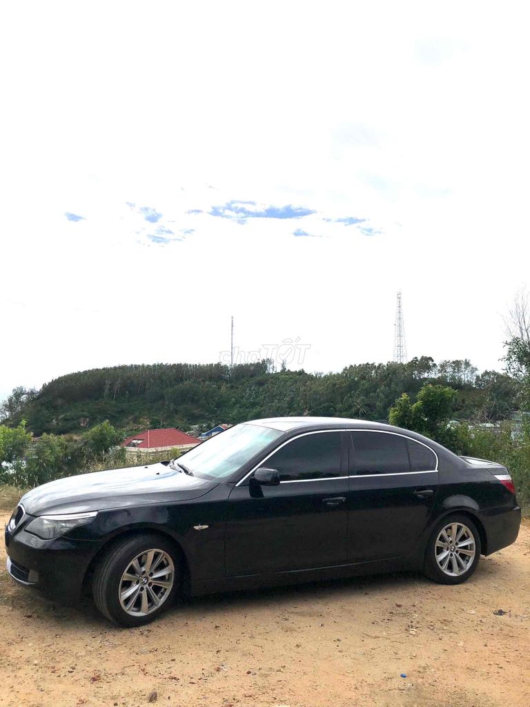 BMW - ảnh 1