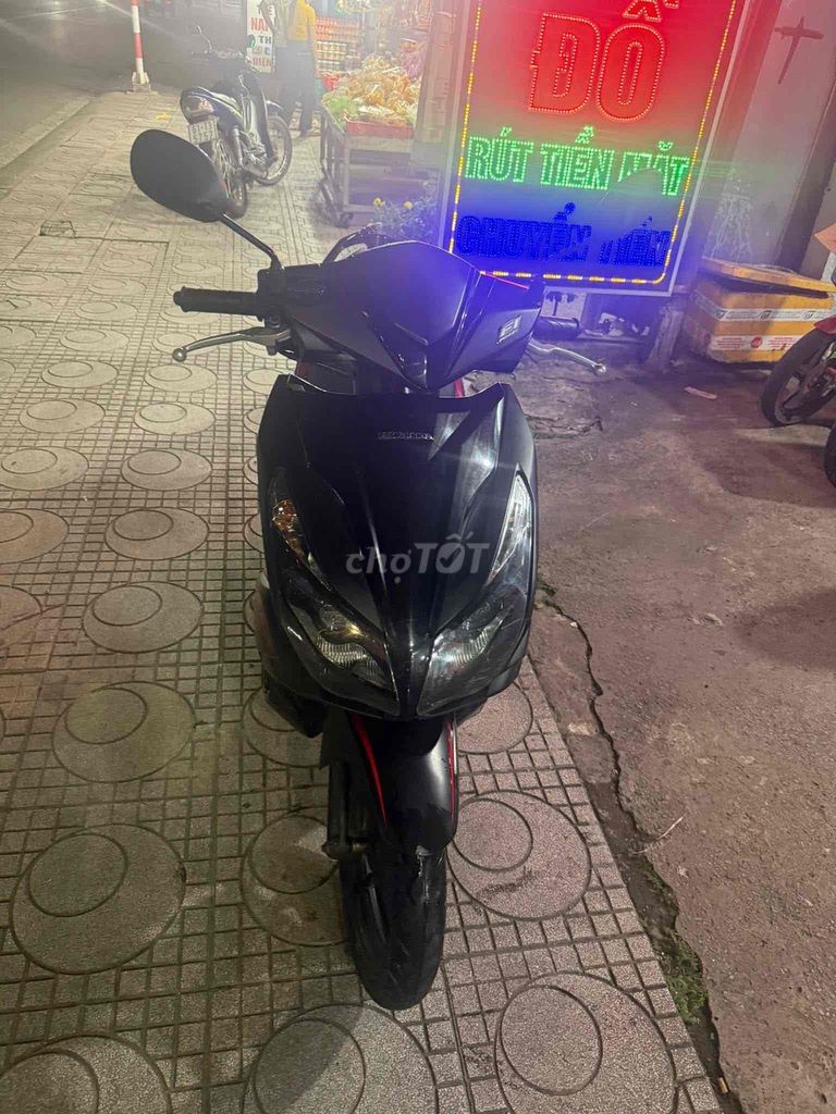 Honda Air Blade 2015 - ảnh 2