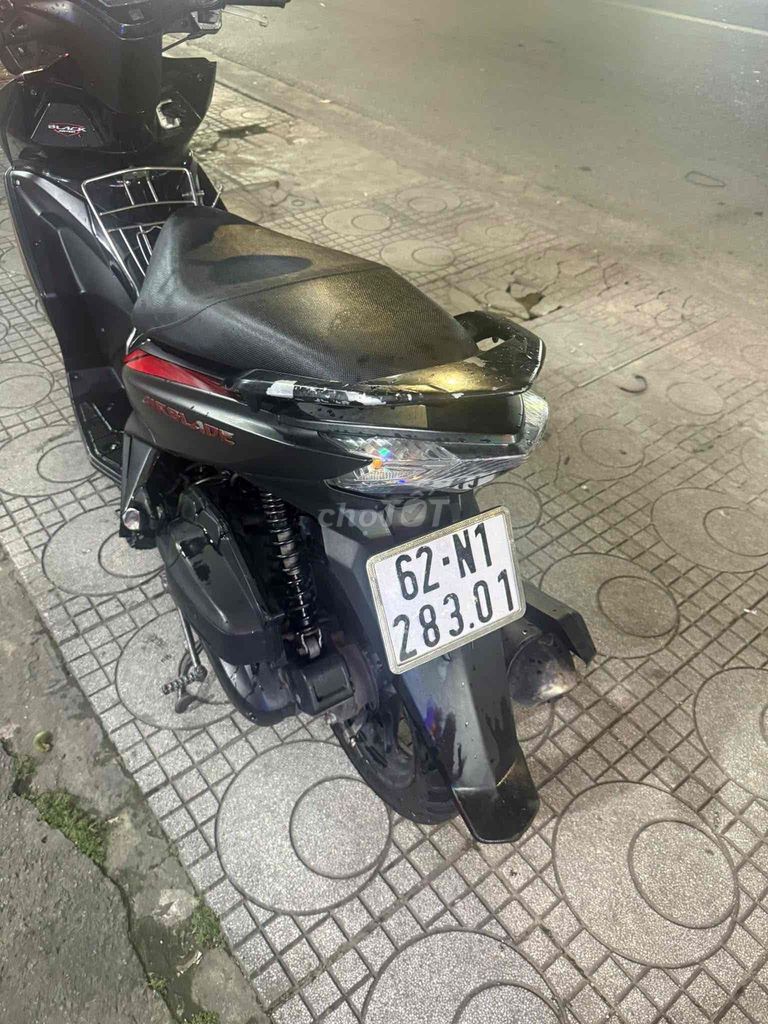 Honda Air Blade 2015 - ảnh 3