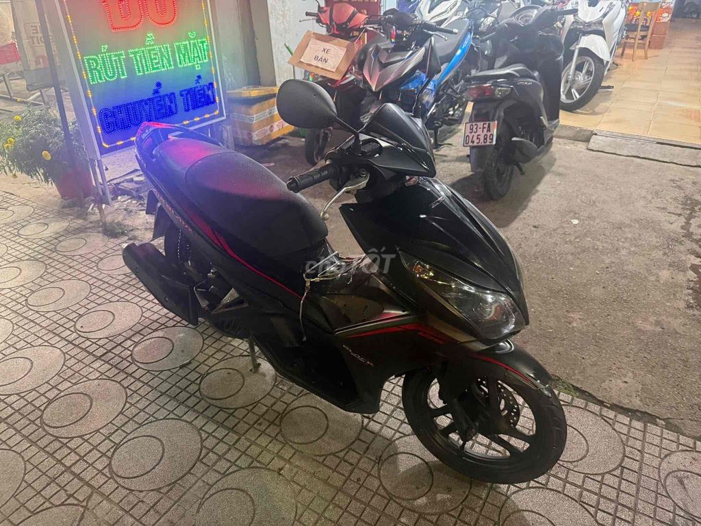 Honda Air Blade 2015 - ảnh 4