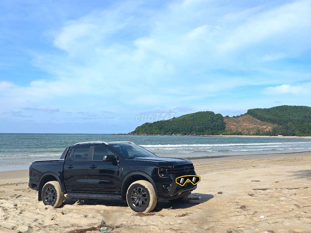 Ford Ranger 2025 - ảnh 1