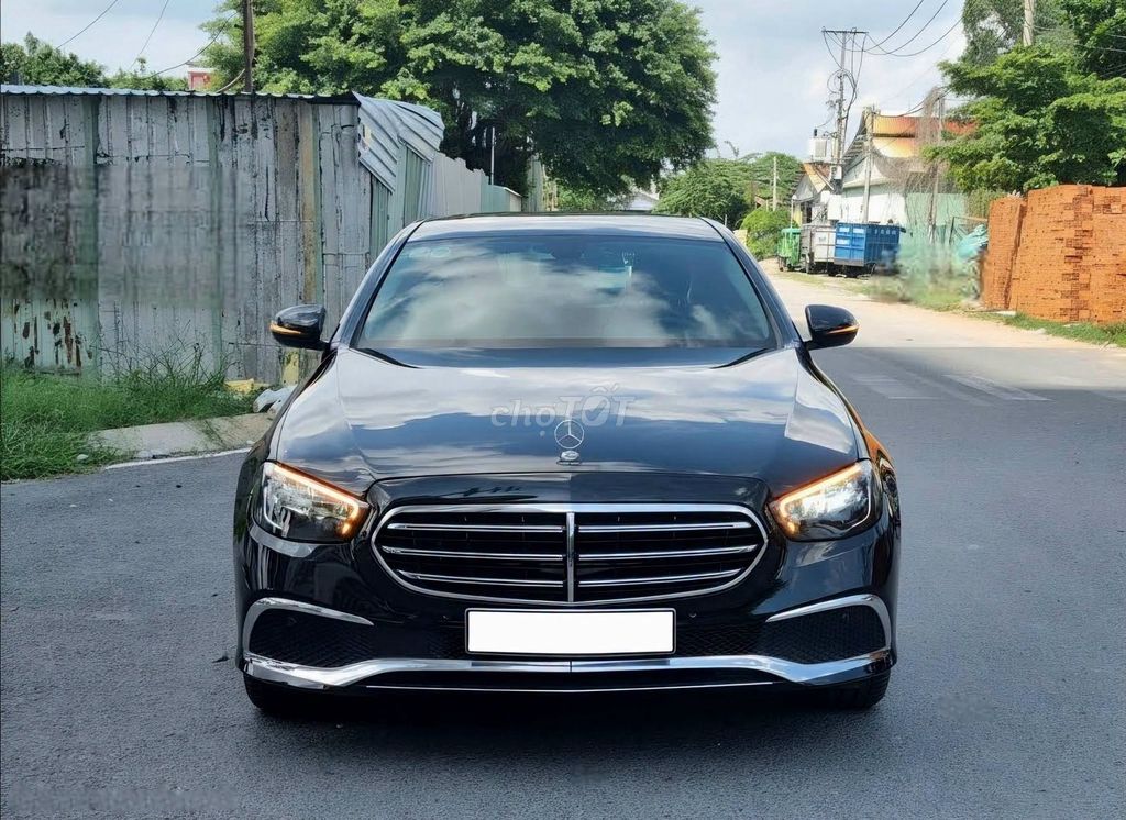 Mercedes-Benz 2022 - ảnh 2
