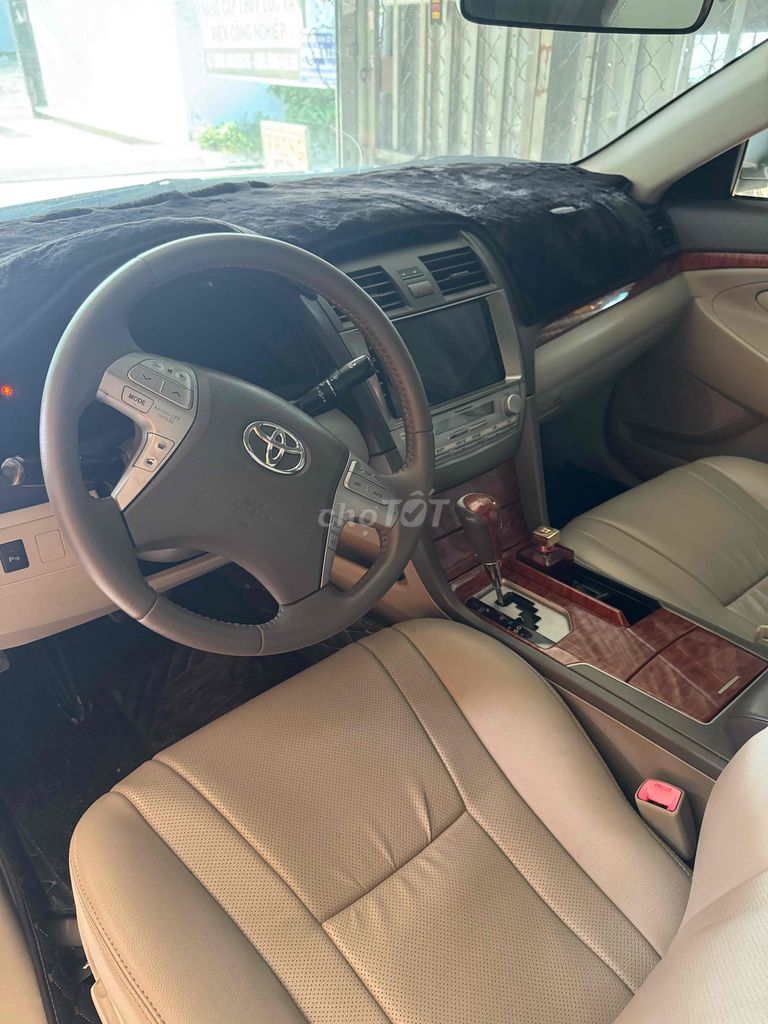 Toyota Camry 2011 - ảnh 3