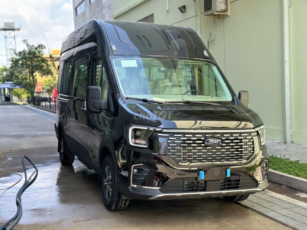Ford Transit Premium 2026 - ảnh 3