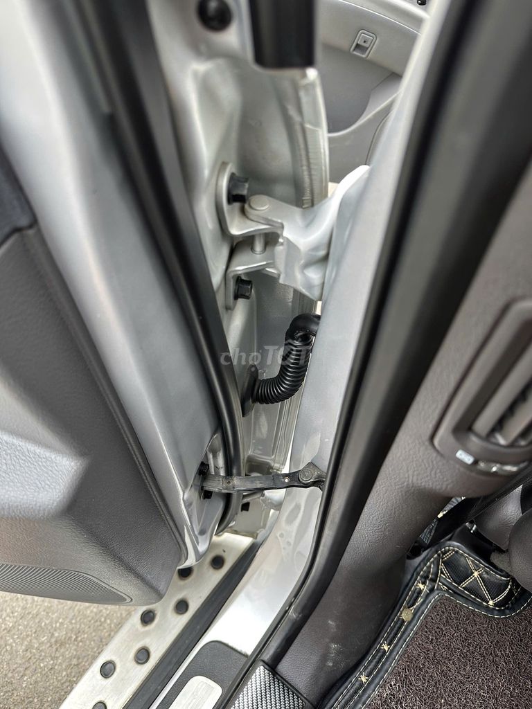 Hyundai 2012 - ảnh 5