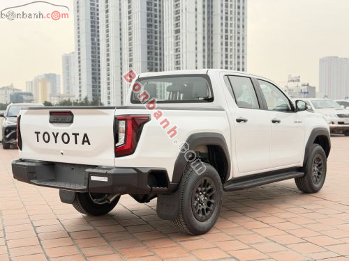 Toyota Hilux Pro 2.8L 4x2 AT 2026 - ảnh 5