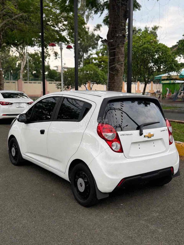 Chevrolet Spark 2016 - ảnh 2