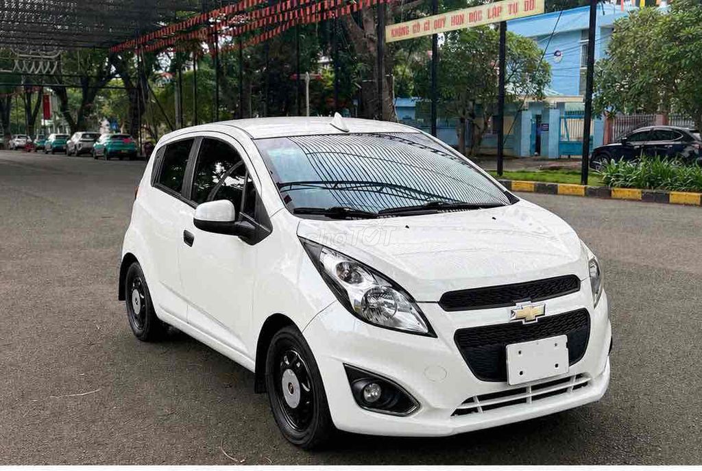 Chevrolet Spark 2016 - ảnh 3