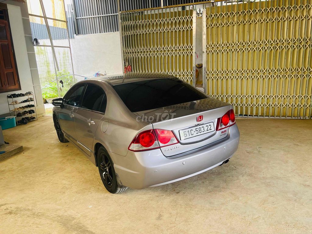 Honda Civic 2008 - ảnh 3