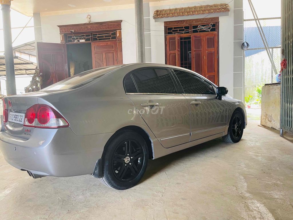 Honda Civic 2008 - ảnh 4