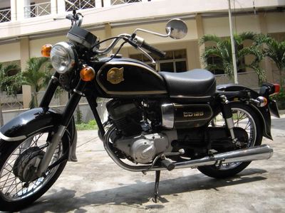 Honda CD 1980 - ảnh 1
